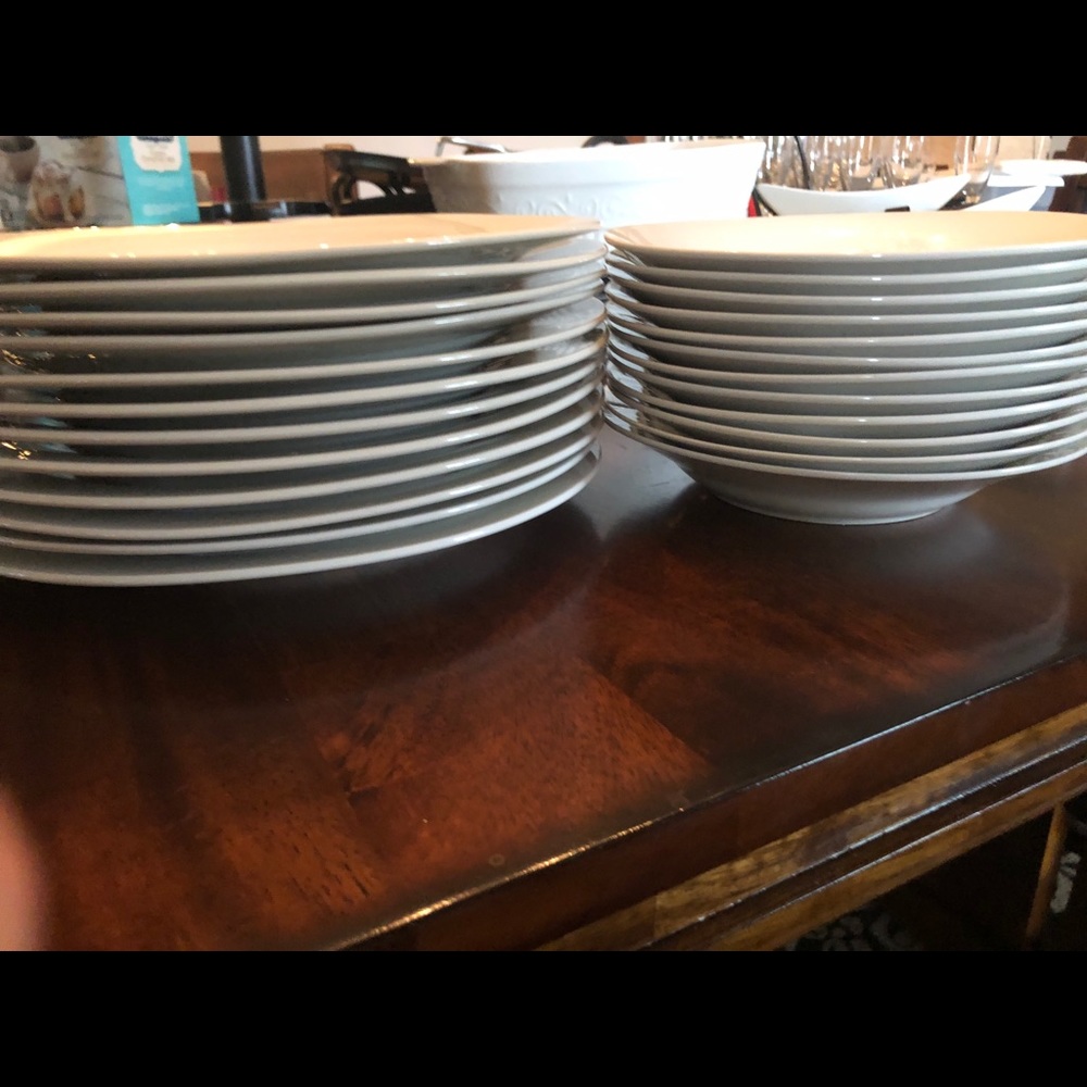 Beautiful set of new white dishes